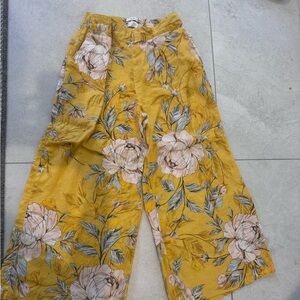 Nicole Miller Yellow Floral Linen Pants